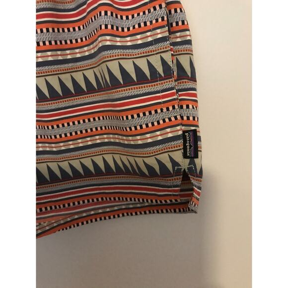 Patagonia Women's Barely Baggies Shorts in Belay Stripe: Desert Sage - Size Med - Picture 2 of 11